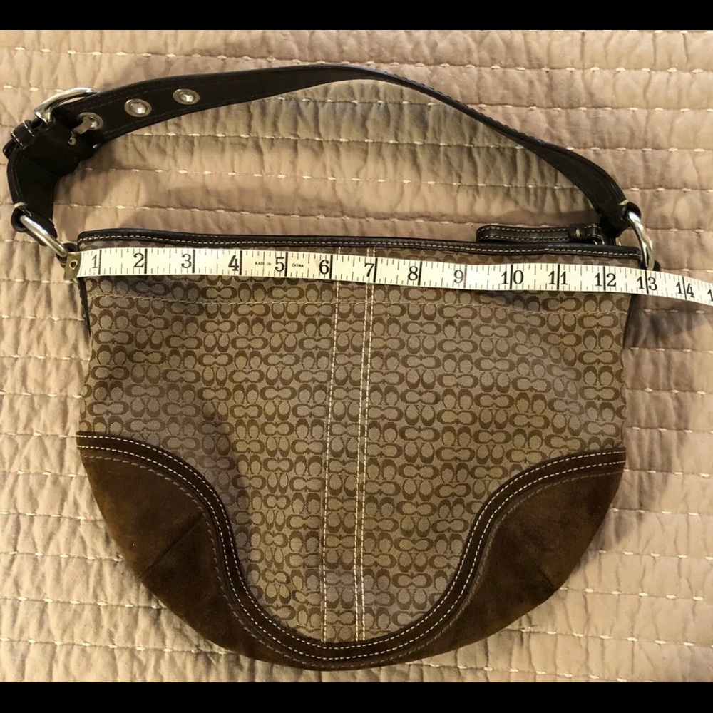 Coach Signature Logo Suede Womens Brown Tan Hobo Shoukder Bag Purse F0732-F10924 - Picture 3 of 12